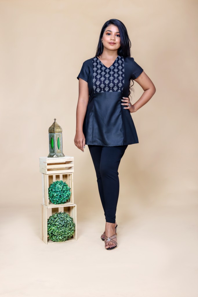 Black Maternity short kurti top